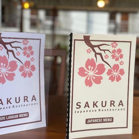 Hotel Izakaya Sakura Kandy Exterior photo