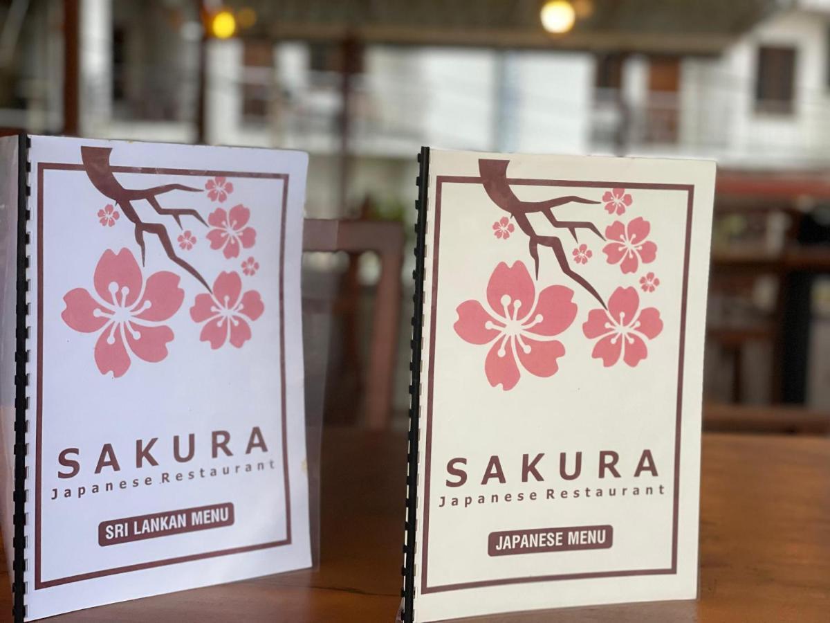 Hotel Izakaya Sakura Kandy Exterior photo
